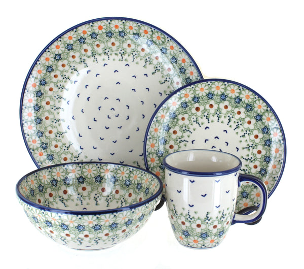 Green Daisy 16 Piece Dinnerware Set