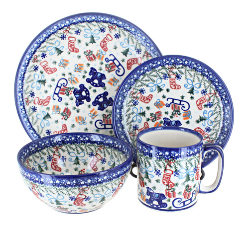 Polish Pottery Christmas Bounty 16 Piece Dinner Set