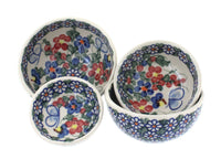 Polish Pottery Garden Butterfly Measuring Bowl Set