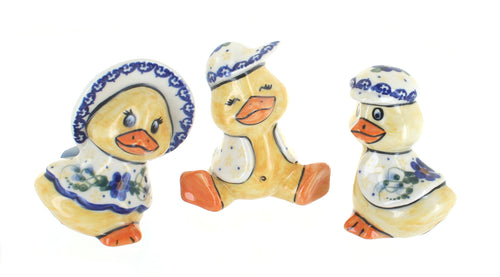 Polish Pottery Daisy Surprise Duck Family