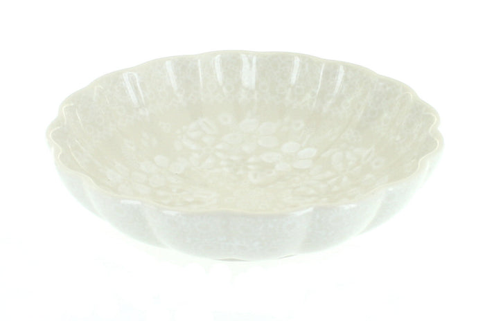Polish Pottery White Lace Scallop Bowl