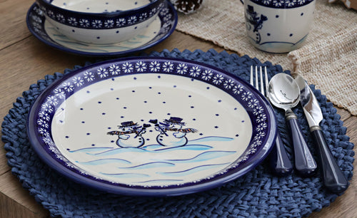 Frosty Friend Dinner Plate Polish Pottery