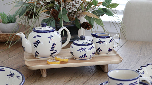 Zoe Medium Teapot Polish Pottery