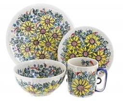 Sunflower Maze 16 Piece Dinnerware Set