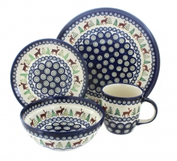 Reindeer Pine 16 PC Dinnerware Set