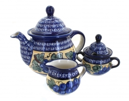 Grapes Three Piece Tea Set with Cobalt Trim