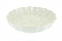 White Lace Scallop Bowl